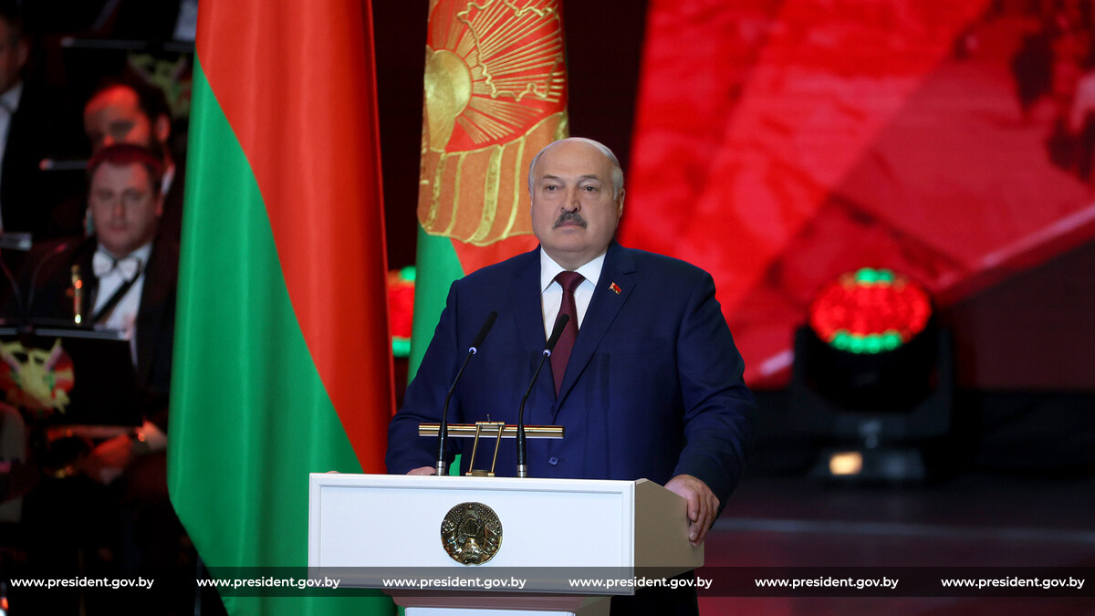 Александр Лукашенко: Для белорусов правда и память о войне сильнее времени и не имеют границ