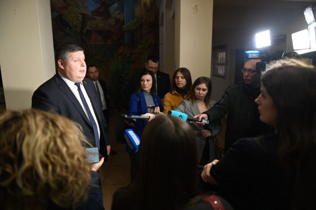 ЗАРЯ: Пресс-конференция, посвященная проведению Года благоустройства, состоялась в Бресте